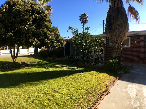 2nd image of 1028 S Silverbirch Pl