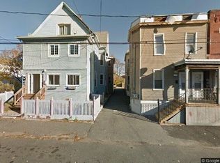 126-126 Center St #128, Holyoke, MA 01040
