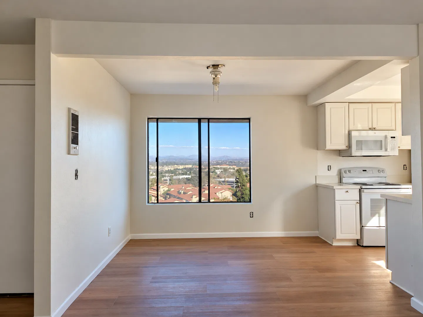 Del Mar Home at Casa Del Mar! — Photo 3
