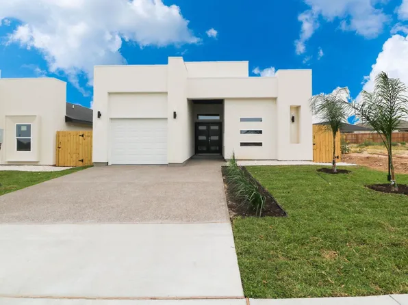 1411 El Zarape Ln, Laredo, TX 78043