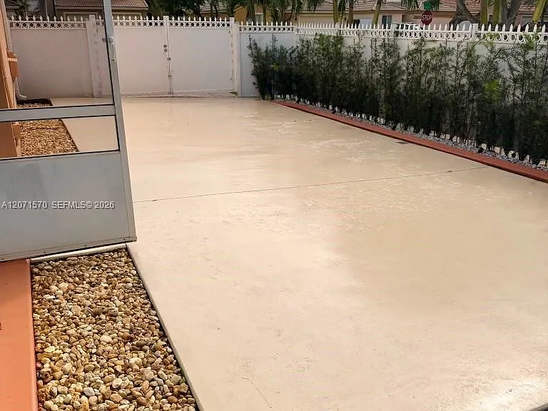 23706 SW 108th Pl — Photo 15