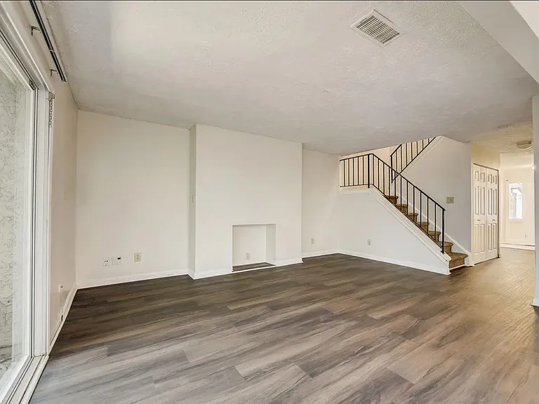 3575 Oakvale Rd #505 — Photo 14