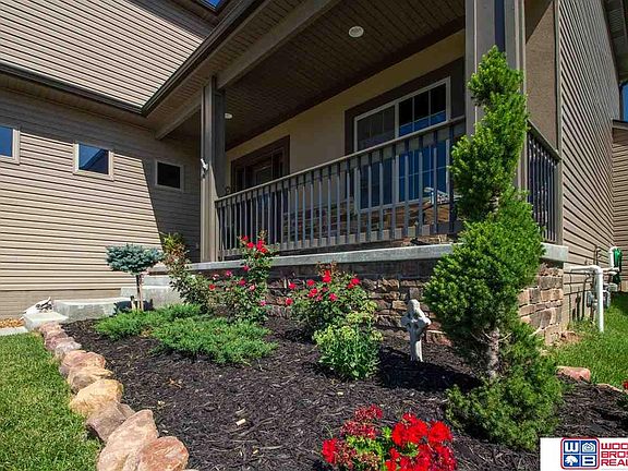 4th image of 2916 Valley Stream Dr