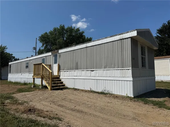 2140 Hope Ln, Nunda, NY 14517