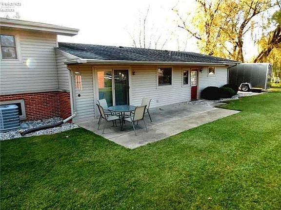 4th image of 3345 Schwartz Dr