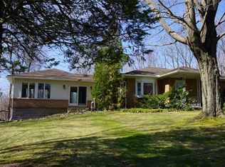 6558 E Lake Rd, Erie, PA 16511