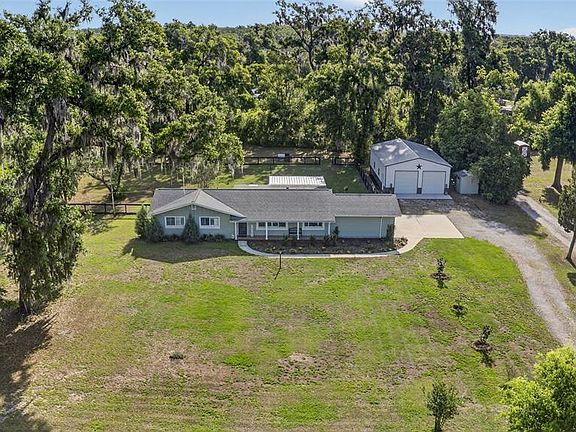 3rd image of 2932 Chitty Rd