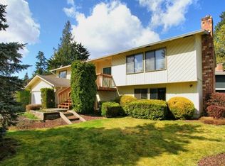 9814 NE 204th Pl, Bothell, WA 98011