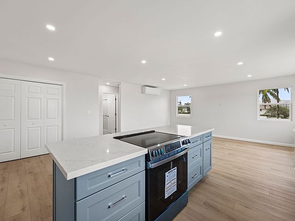 5th image of 549 Pauku St
