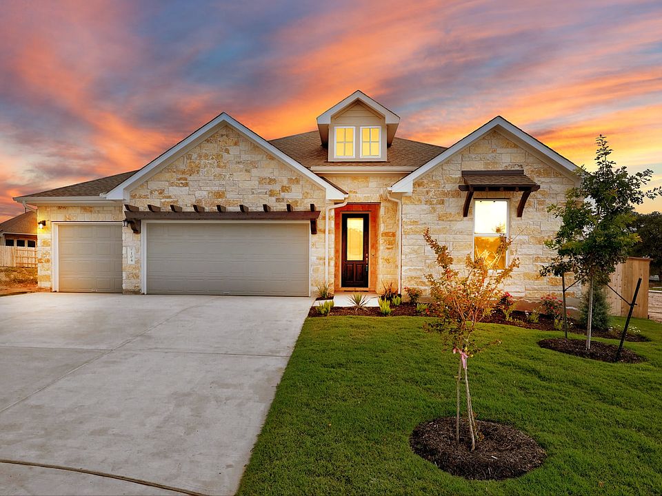 1st image of 104 Salado Creek Trl