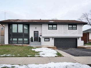 15923 Woodlawn East Ave, South Holland, IL 60473