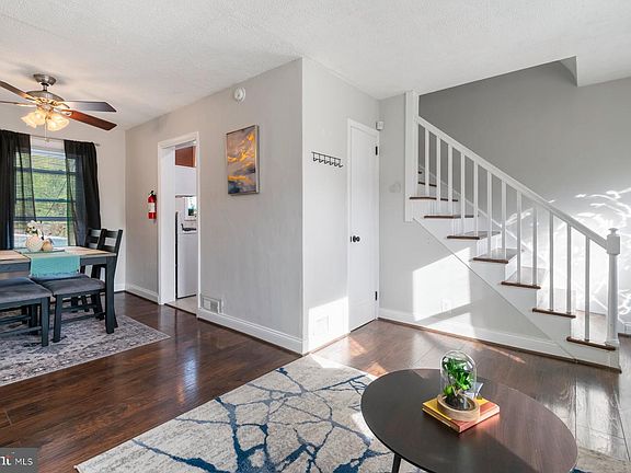 3rd image of 5226 Patrick Henry Dr