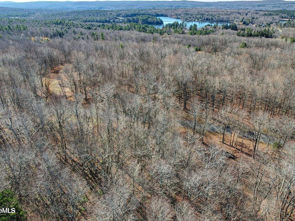 2nd image of 13 Lafayette Dr