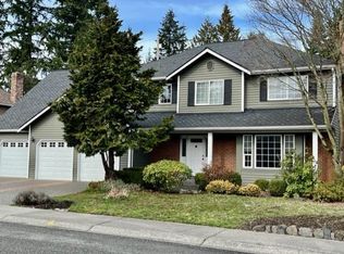 6346 NE 194th St, Kenmore, WA 98028