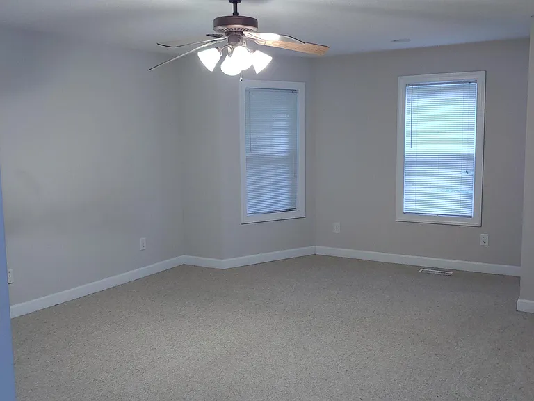 1 Beryl Ct — Photo 5