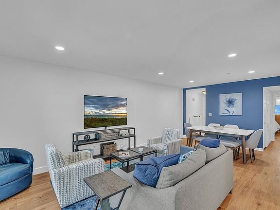 5th image of 1700 Ocean Drive #306