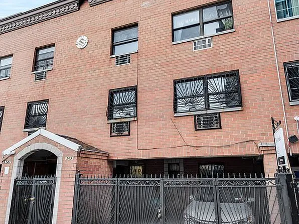 549 E 148th St, Bronx, NY 10455