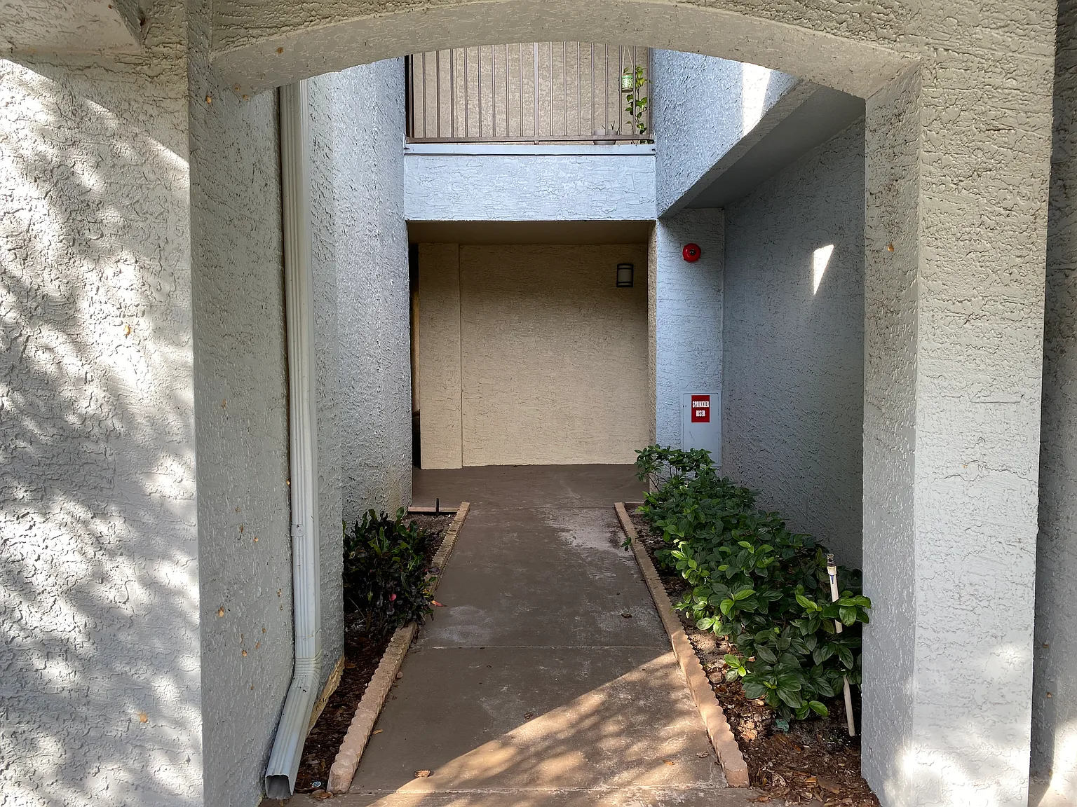 8517 Island Breeze Ln — Photo 3