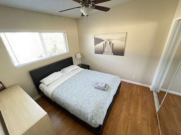 5th image of 4232 Lindblade Dr #6