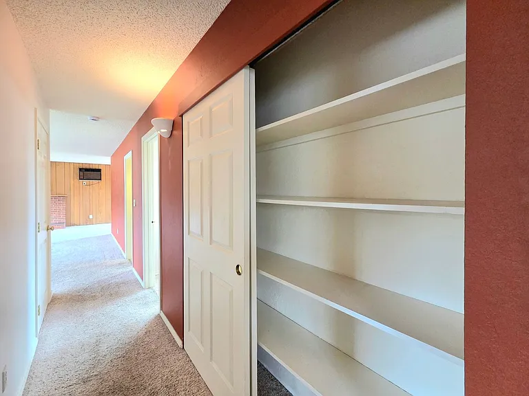 1616 Jefferson St — Photo 25