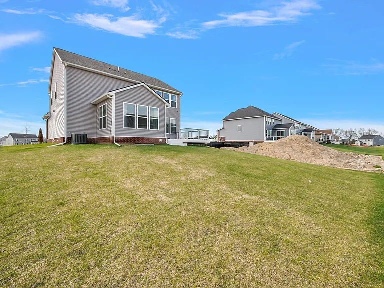2436 Parkshore Dr — Photo 24