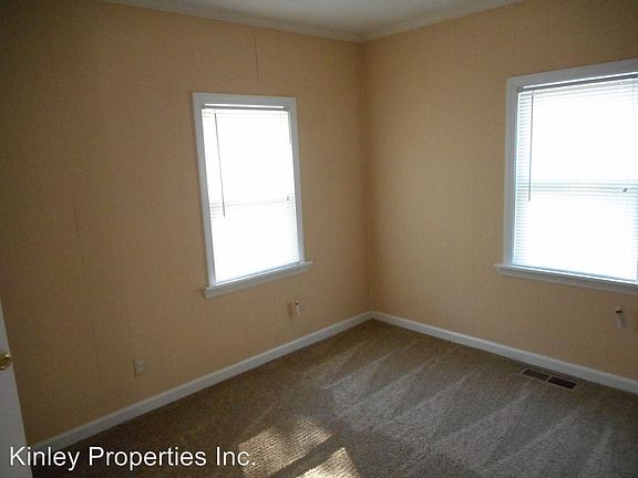 3rd image of 2523 Eddington St
