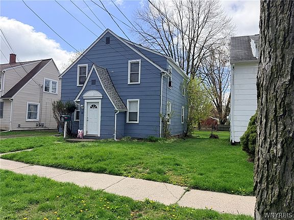2nd image of 80 Charlotte St