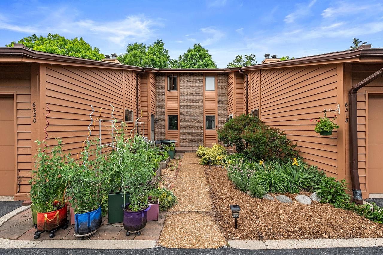 6318 Cedar STREET, Milwaukee, WI 53213 | MLS #1966263 | Zillow