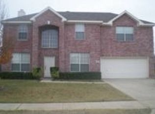 1036 Magnolia Ln, Cedar Hill, TX 75104