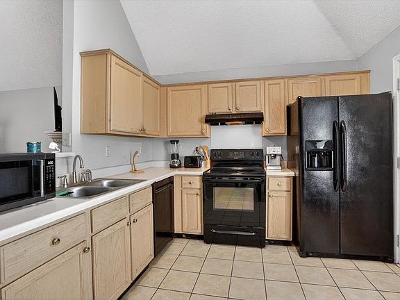 4th image of 5831 Chadwell Rd