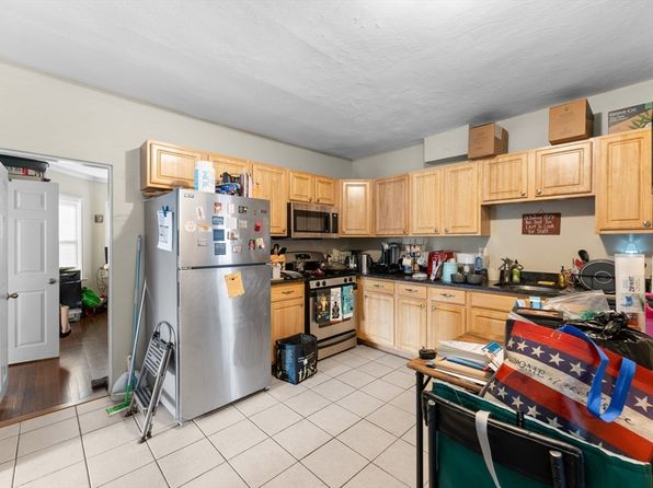 38 Hurd St FLOOR 2