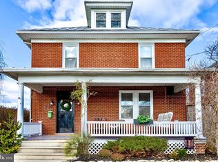230 E Madison St, Greencastle, PA 17225