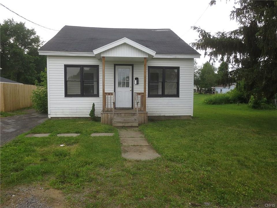 176 Duffy St, Watertown, NY 13601 Zillow