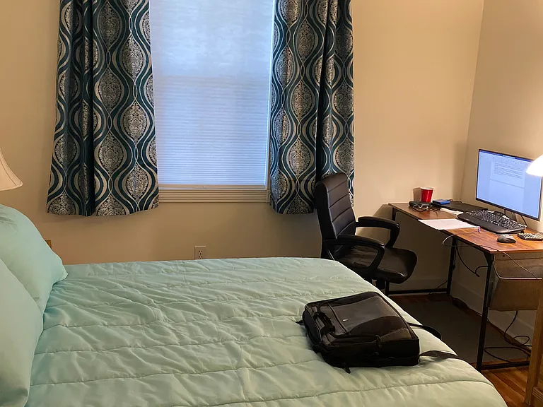 Guest bedroom