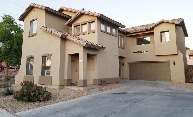 1st image of 12115 N 66th Ave