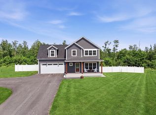 418 Blane Circle, Pembroke, NH 03275