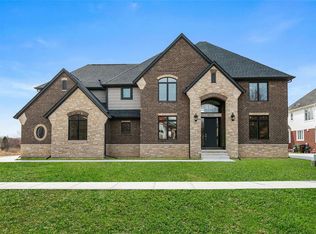55339 Buckthorn Dr, Shelby Township, MI 48316