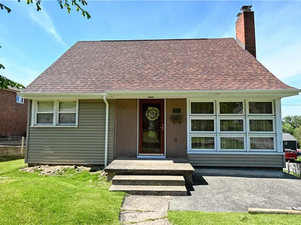 1255 Rosecrest Ave, Monessen, PA 15062