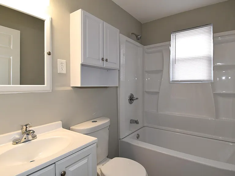 8208 Bellefonte Ln #4 — Photo 12