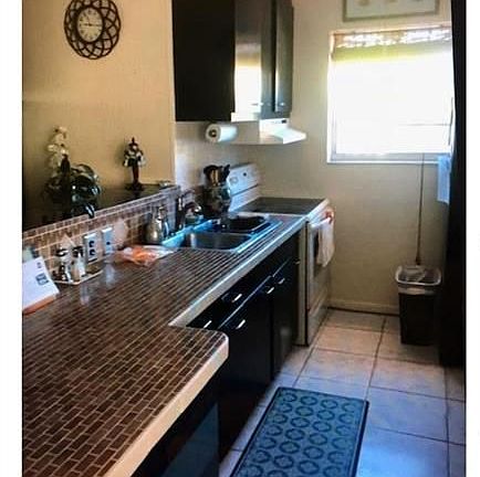 2nd image of 4520 NE 15th Ave