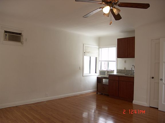 4th image of 29 N Curtis Ave APT E