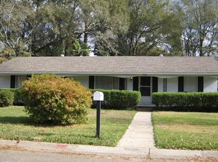 708 Hillendale Dr, Hattiesburg, MS 39402