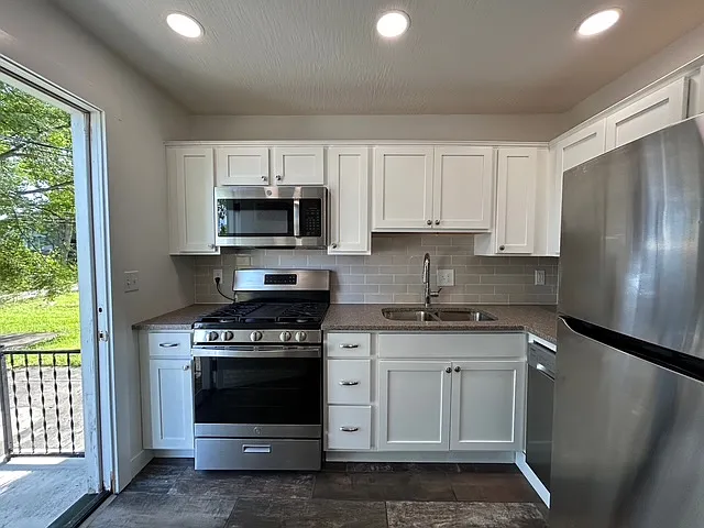1485 Walsh Ave — Photo 7