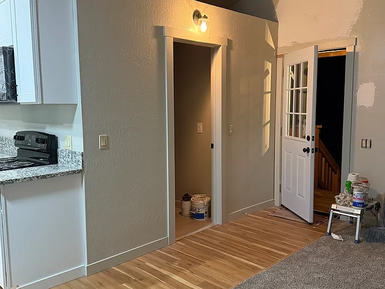 8236 N Armstrong Ave — Photo 9