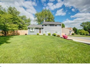 151 S Shelley Dr, Claymont, DE 19703