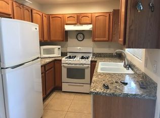 6178 Meadow View Ln, Las Vegas, NV 89103