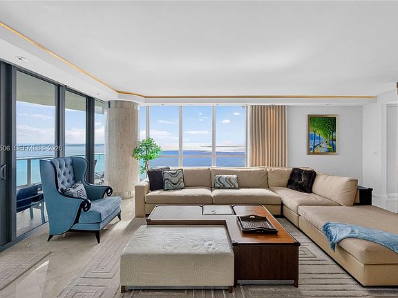 2nd image of 1331 Brickell Bay Dr APT 3811