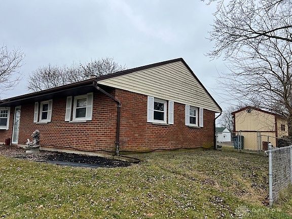 2nd image of 2817 Chinook Ln