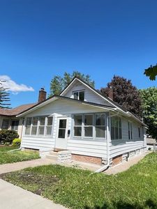 1269 Margaret St, Saint Paul, MN, 55106