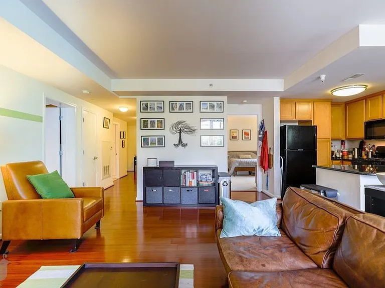 355 I St SW #109 — Photo 7